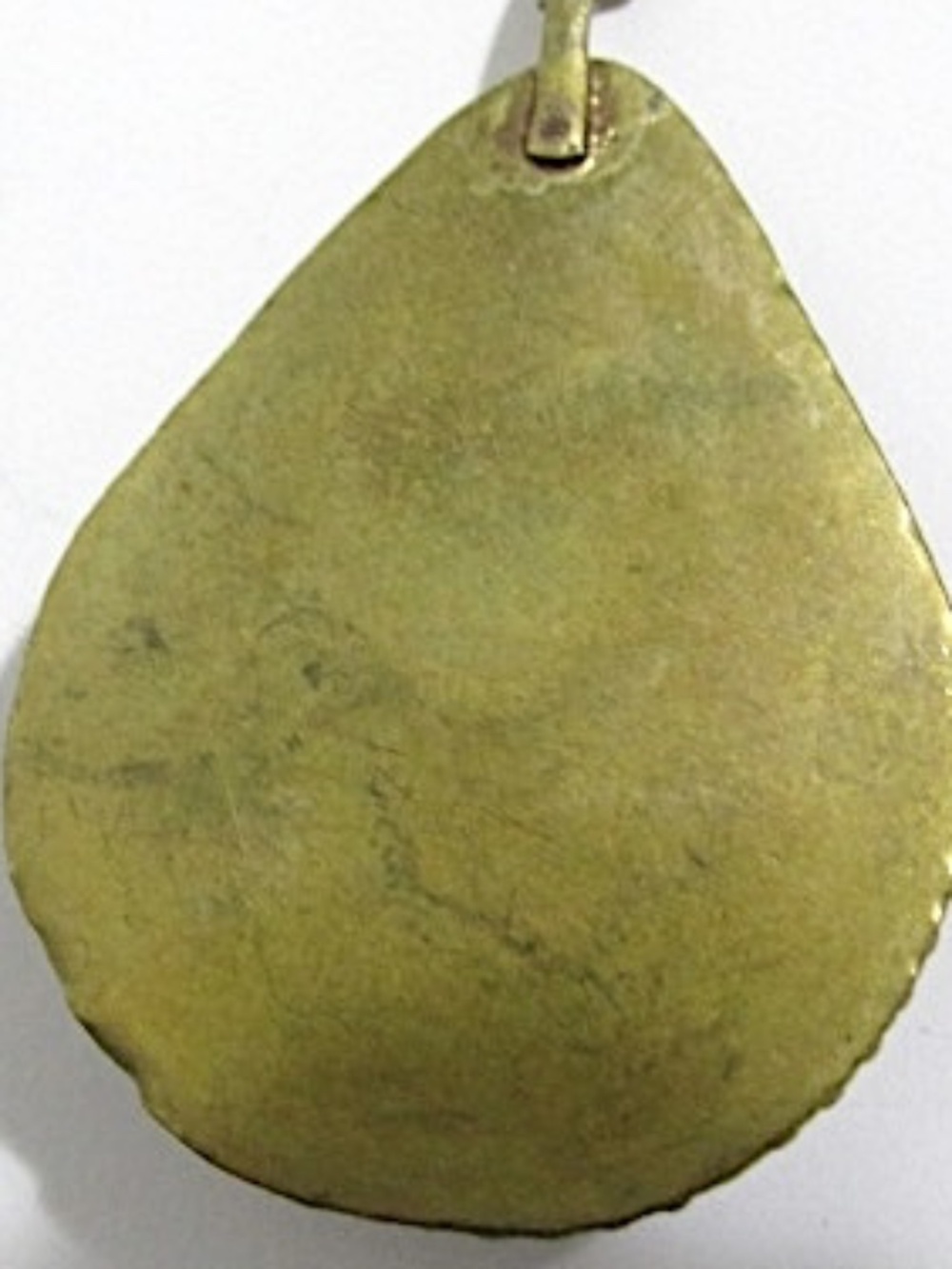 Large Brass Inlay Pendant on Gold Tone Chain - Picture 4 of 5